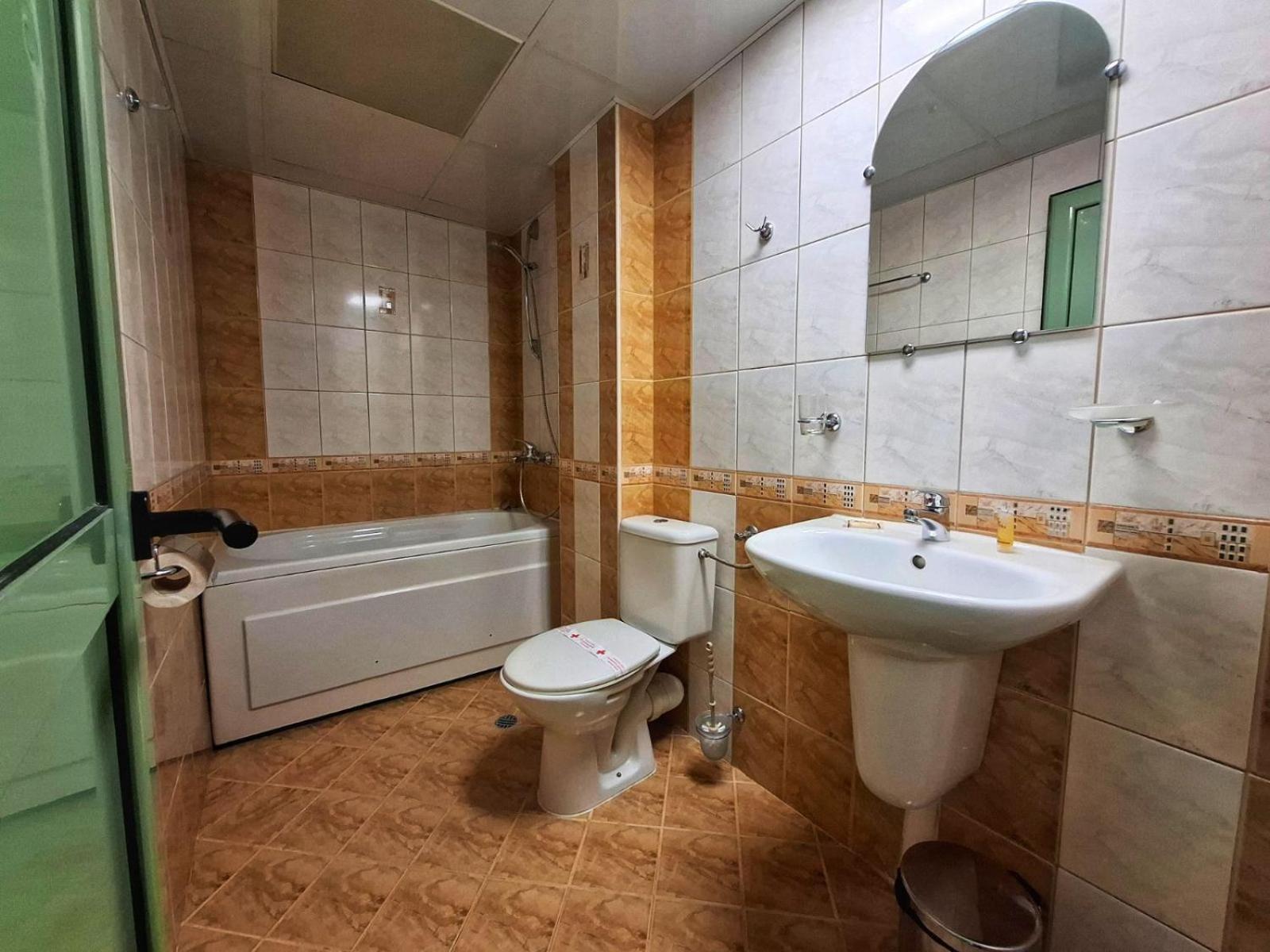 Korona Hotel ブラゴエヴグラト エクステリア 写真